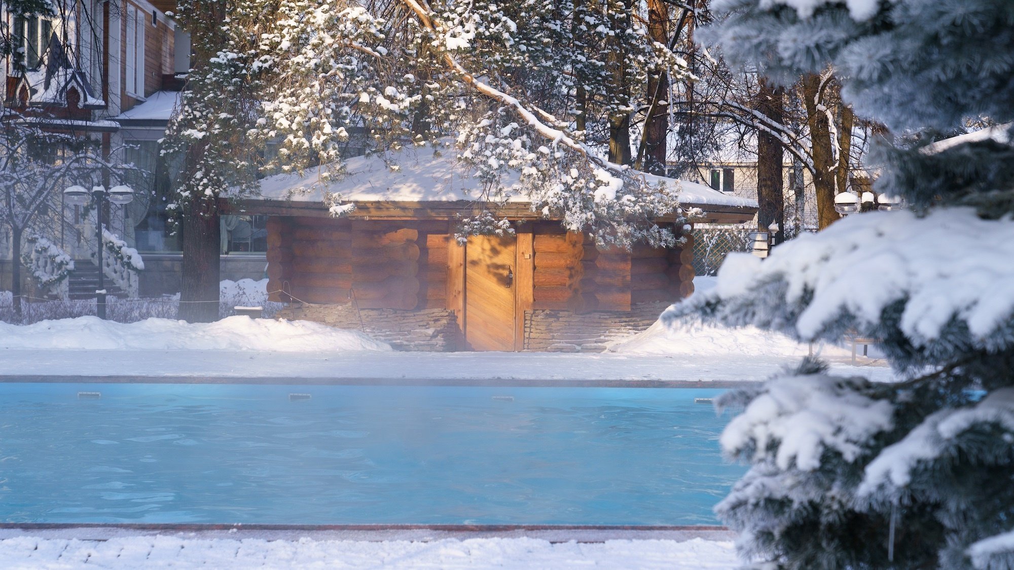 Devant 16 Devant -Mister Piscine jnenje 1 2000